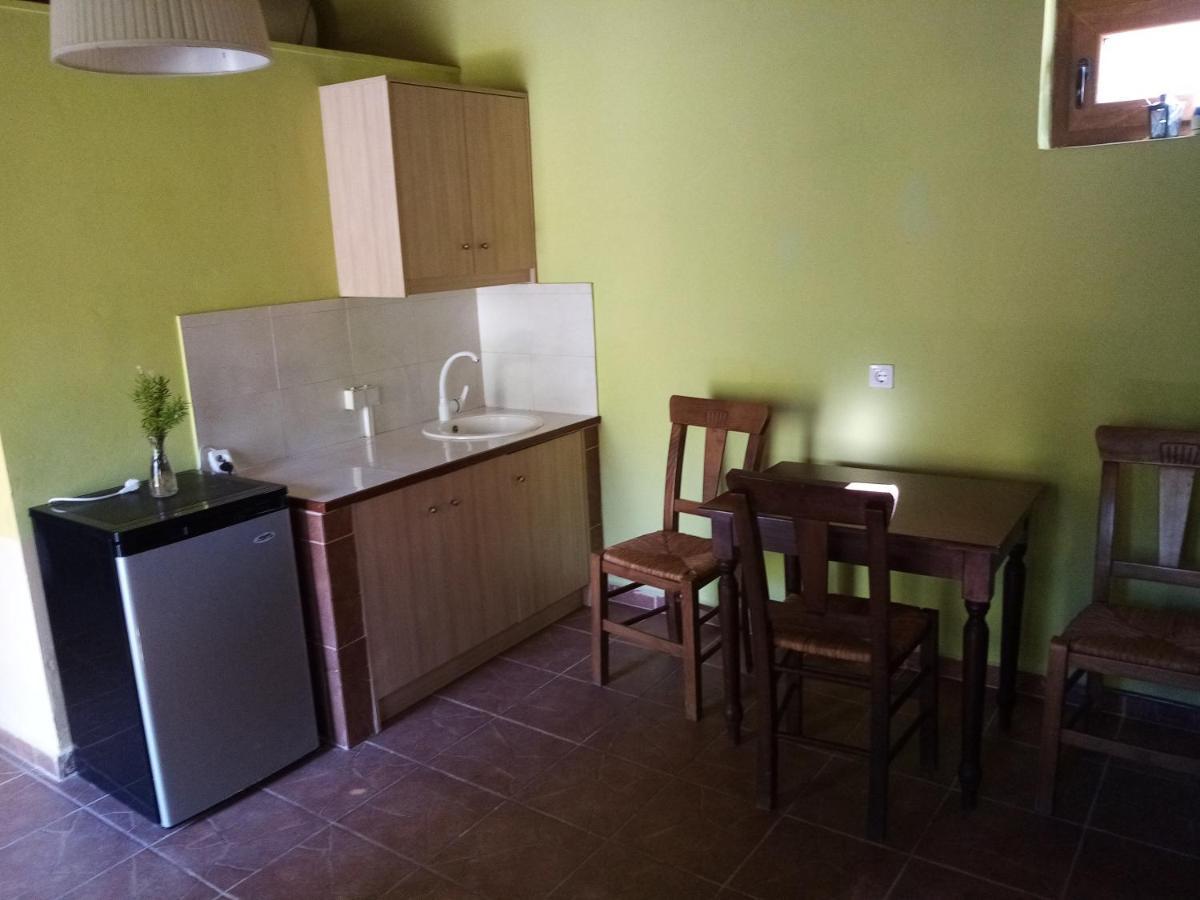 Akros Oreon Apartment Voliares Kato Simi Exterior foto
