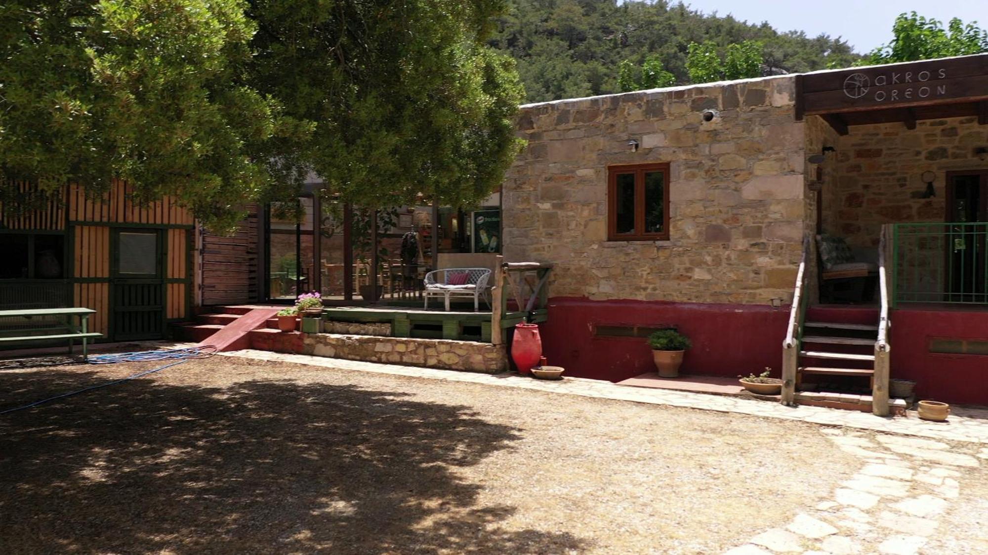 Akros Oreon Apartment Voliares Kato Simi Exterior foto